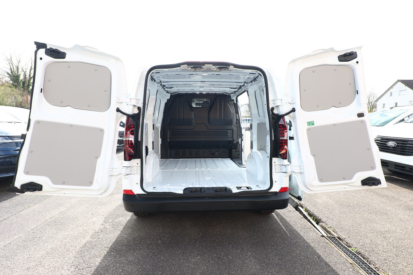 Volkswagen T7 Transporter AT8 4M 3S LED Temp AppCo PDC HFT 154752091 10