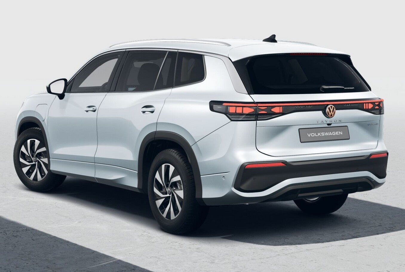 Volkswagen Tayron 1.5 eHybrid 204 DSG LED+ Nav eHK IQ.Drive 118402477 2