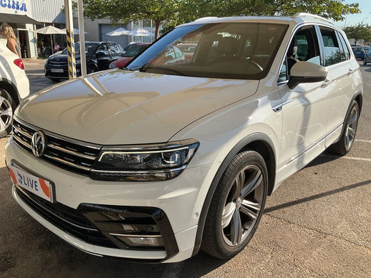 Frontal izquierda