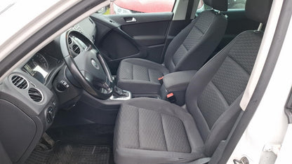 Volkswagen Tiguan 2.0 TSI DSG 4M Xen Panon AHK PDC SHZ GRA 148717091 6