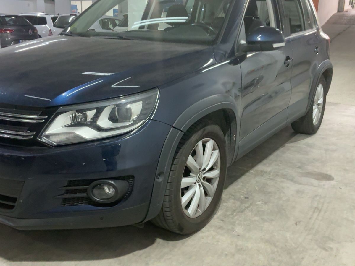 Lateral delantero izquierdo