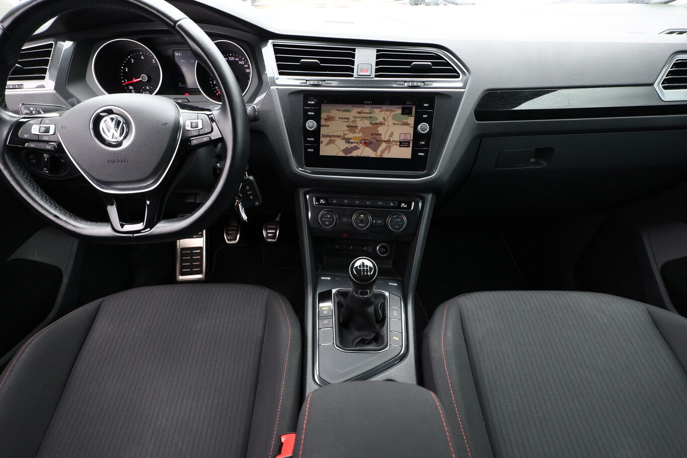 Volkswagen Tiguan 1.4 TSI 125 BMT Sound Nav AHK AppCo PDC 105681773 9