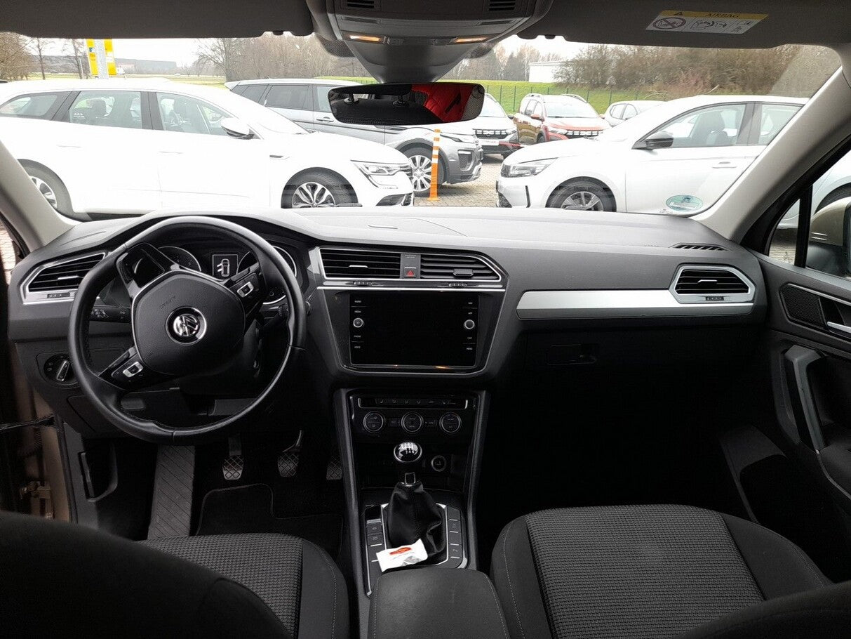 Volkswagen Tiguan 1.4 TSI 150 Trendline LED Nav AHK PDC 18Z 105334417 4