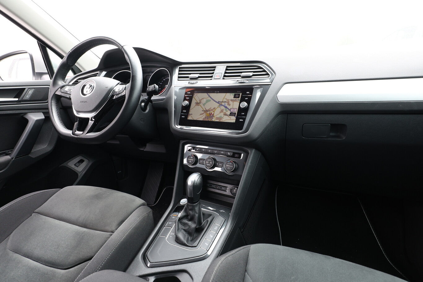 Volkswagen Tiguan 1.5 TSI 150 DSG Comfortline LED KeyL eHk 121240794 8