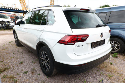 Volkswagen Tiguan 2.0 TDI 150 Comfortline Nav ACC HUD AHK 128496101 3