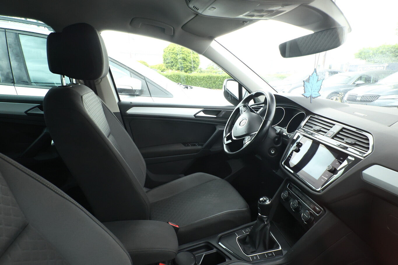 Volkswagen Tiguan 2.0 TDI 150 Comfortline Nav ACC HUD AHK 128496101 5