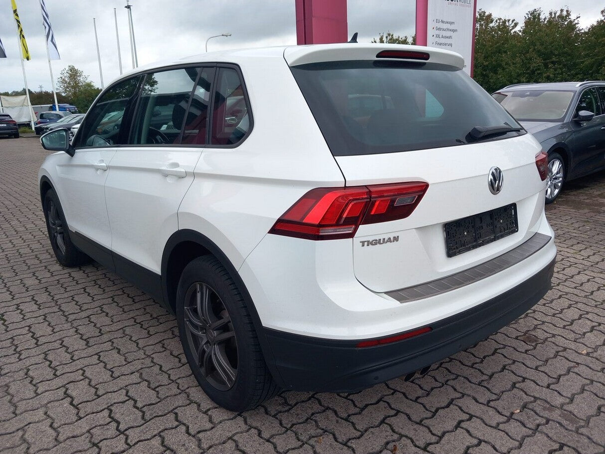 Volkswagen Tiguan 1.5 TSI 150 Trendline LED PDC Nav Temp  140109176 2