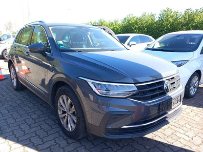 Volkswagen Tiguan 1.5 TSI 150 DSG LED PDC ACC SHZ AppCo 17Z 171693454 1