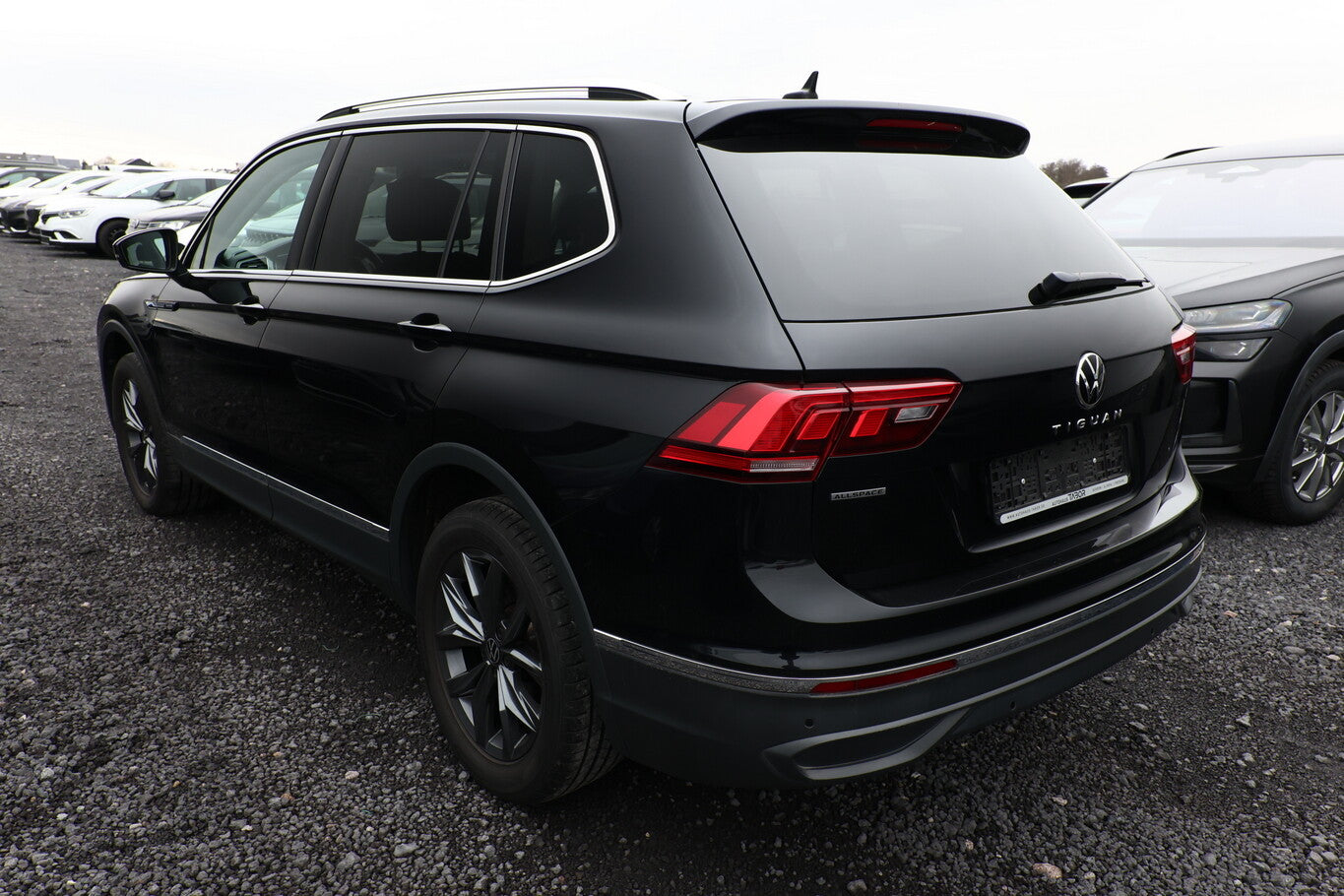 Volkswagen Tiguan Allspace 1.5 TSI 150 7-S LED Nav AppCo 145900703 3