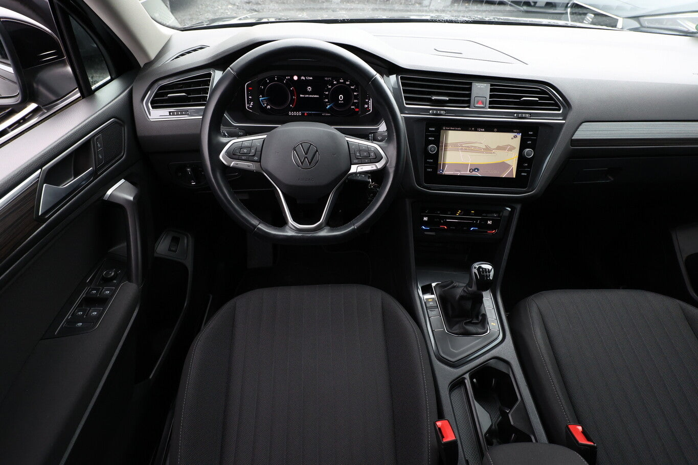 Volkswagen Tiguan Allspace 1.5 TSI 150 7-S LED Nav AppCo 145900703 6