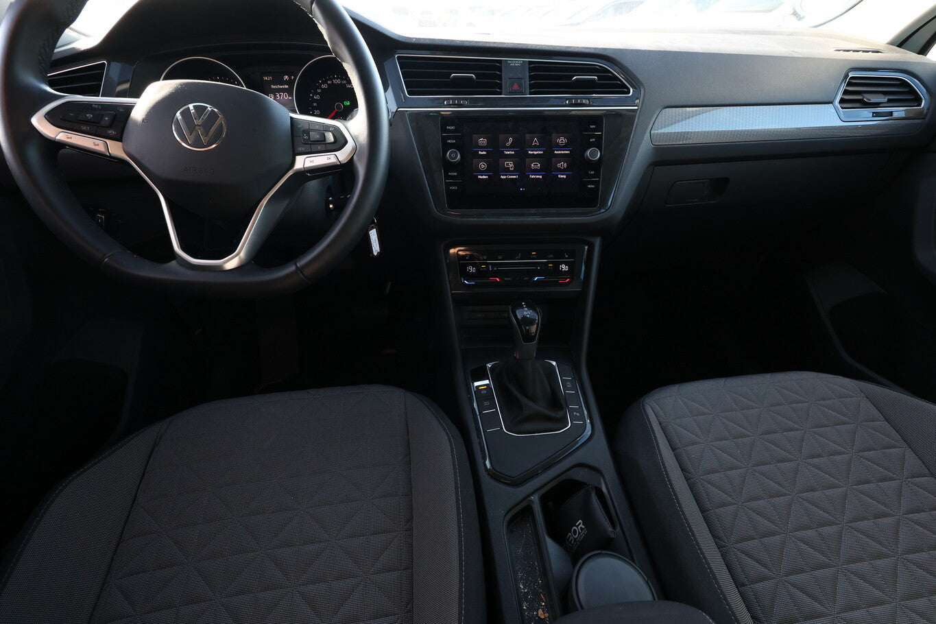Volkswagen Tiguan 1.5 TSI 150 DSG Life LED Ready2D SHZ AppC 95338073 7
