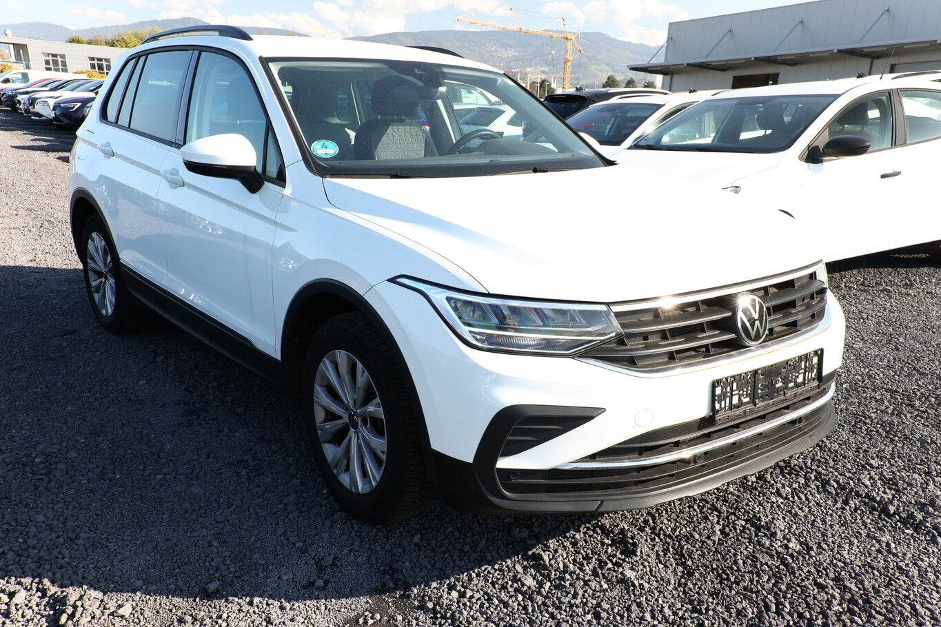Volkswagen Tiguan 1.5 TSI 150 DSG Life LED Ready2D SHZ AppC 95338073 1