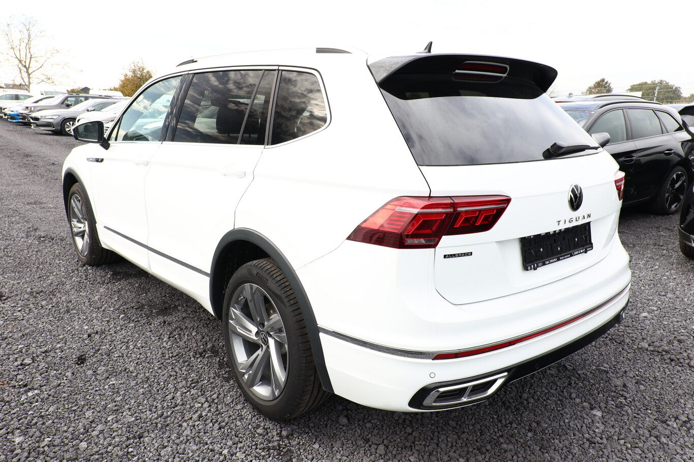 Volkswagen Tiguan Allspace 2.0 TDI 150 DSG R-Line LED+ 7-S 95838174 3