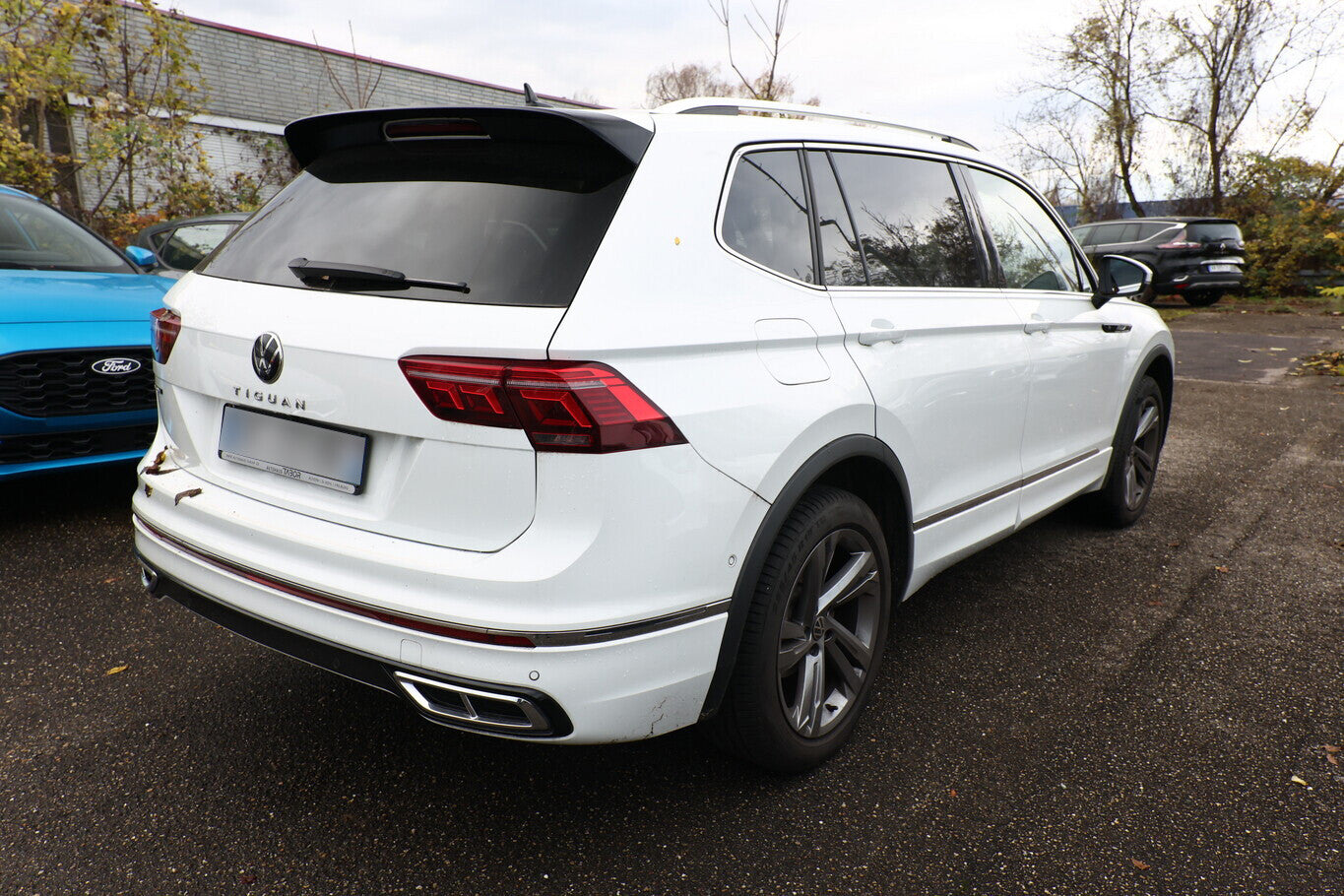 Volkswagen Tiguan Allspace TSI 150 DSG R-Line SHZ Nav EasyO 139796847 2