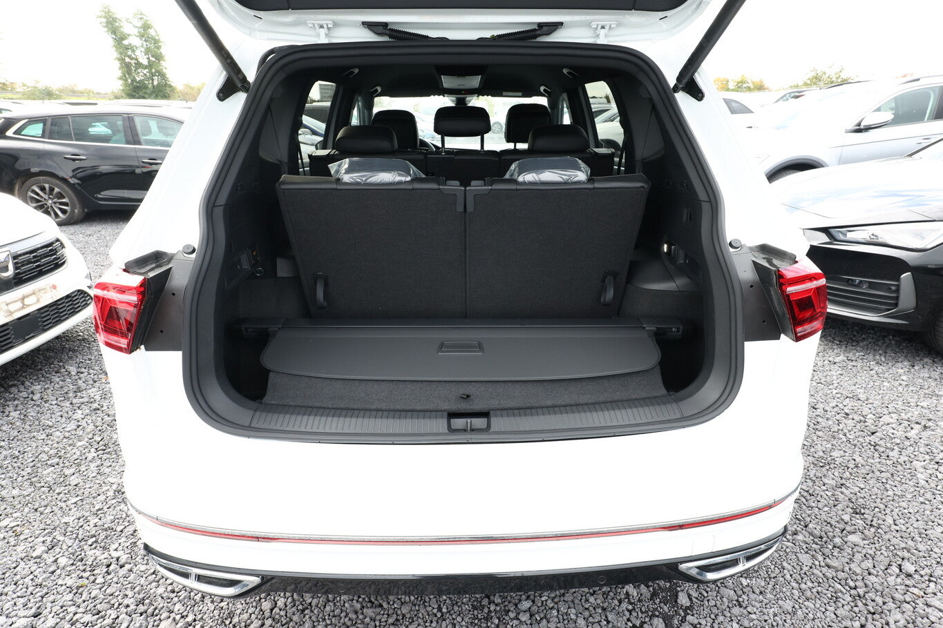 Volkswagen Tiguan Allspace 2.0 TDI 150 DSG R-Line LED+ 7-S 95838174 10