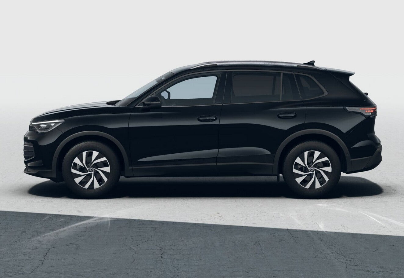 Volkswagen Tiguan eTSI 150 DSG LED+ KomfortP ACC SHZ PrivG 132751007 1
