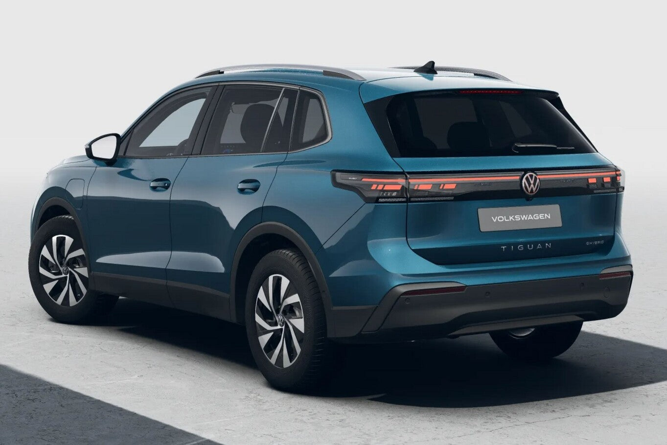 Volkswagen Tiguan PHEV LED+ IQ.DRIVE SHZ DCC+ 5JGar Kam360  151346862 2