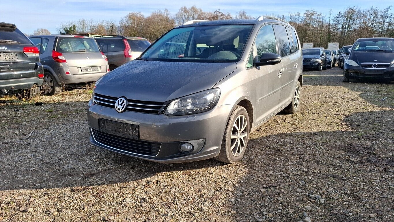 Volkswagen Touran 2.0 TDI Match LM Navi BiXen AHK RFK SHZ 147241869 0
