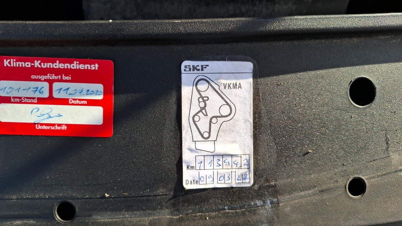 Volkswagen Touran 2.0 TDI Match LM Navi BiXen AHK RFK SHZ 147241869 13