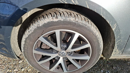 Volkswagen Touran 2.0 TDI Match LM Navi BiXen AHK RFK SHZ 147241869 10