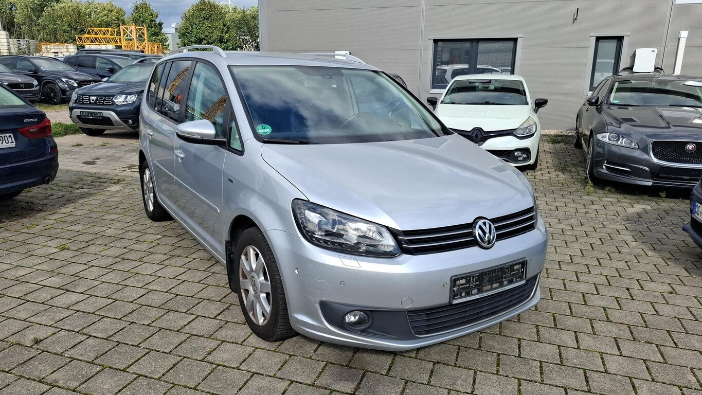 Volkswagen Touran 1.4 TSI DSG Life BiXenon RFK LM PDC Klima 136452112 1