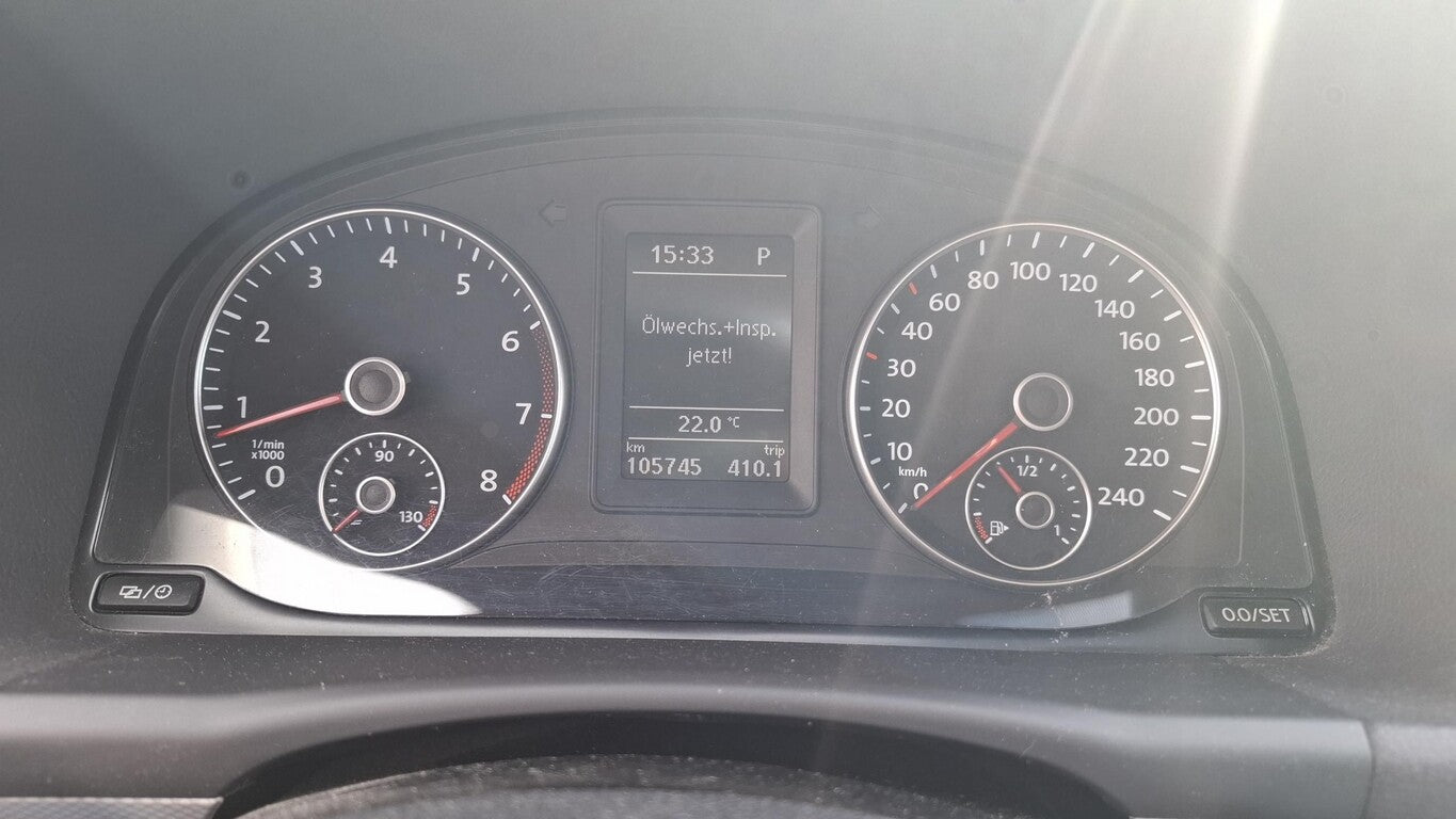Volkswagen Touran 1.4 TSI DSG Life BiXenon RFK LM PDC Klima 136452112 5