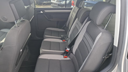 Volkswagen Touran 1.4 TSI DSG Life BiXenon RFK LM PDC Klima 136452112 7