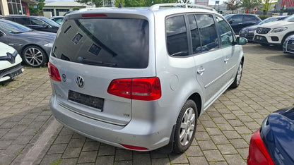 Volkswagen Touran 1.4 TSI DSG Life BiXenon RFK LM PDC Klima 136452112 2