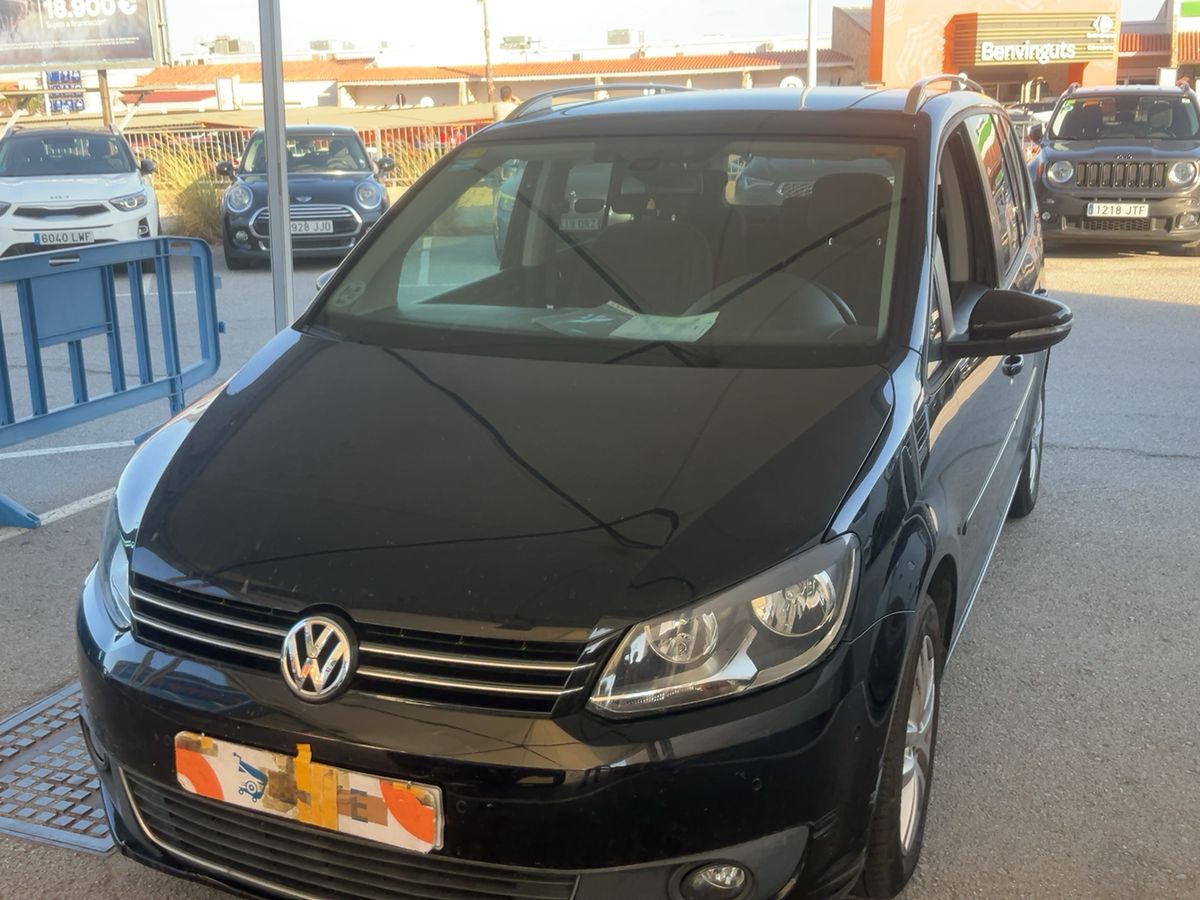 Frontal izquierda