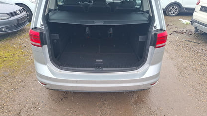 Volkswagen Touran 1.2 TSI 7S Navi AHK PDC Climatronic 152701875 9