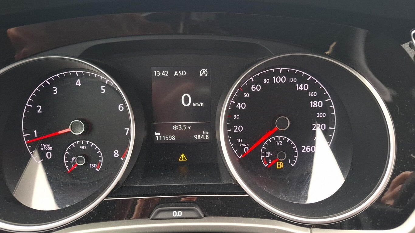 Volkswagen Touran 1.2 TSI 7S Navi AHK PDC Climatronic 152701875 5