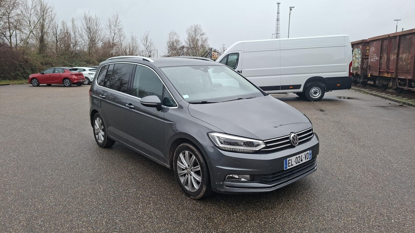 Volkswagen Touran 2.0 TDI Highline DSG AHK 7S NAV ACC RFK 144680169 1