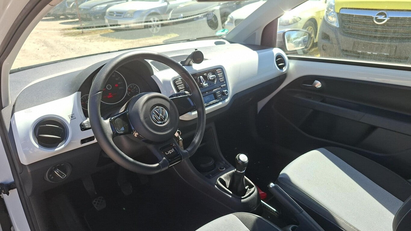 Volkswagen up! 1.0 white SHZ PDC GRA Climatic LM RCD215MP3 170911422 4