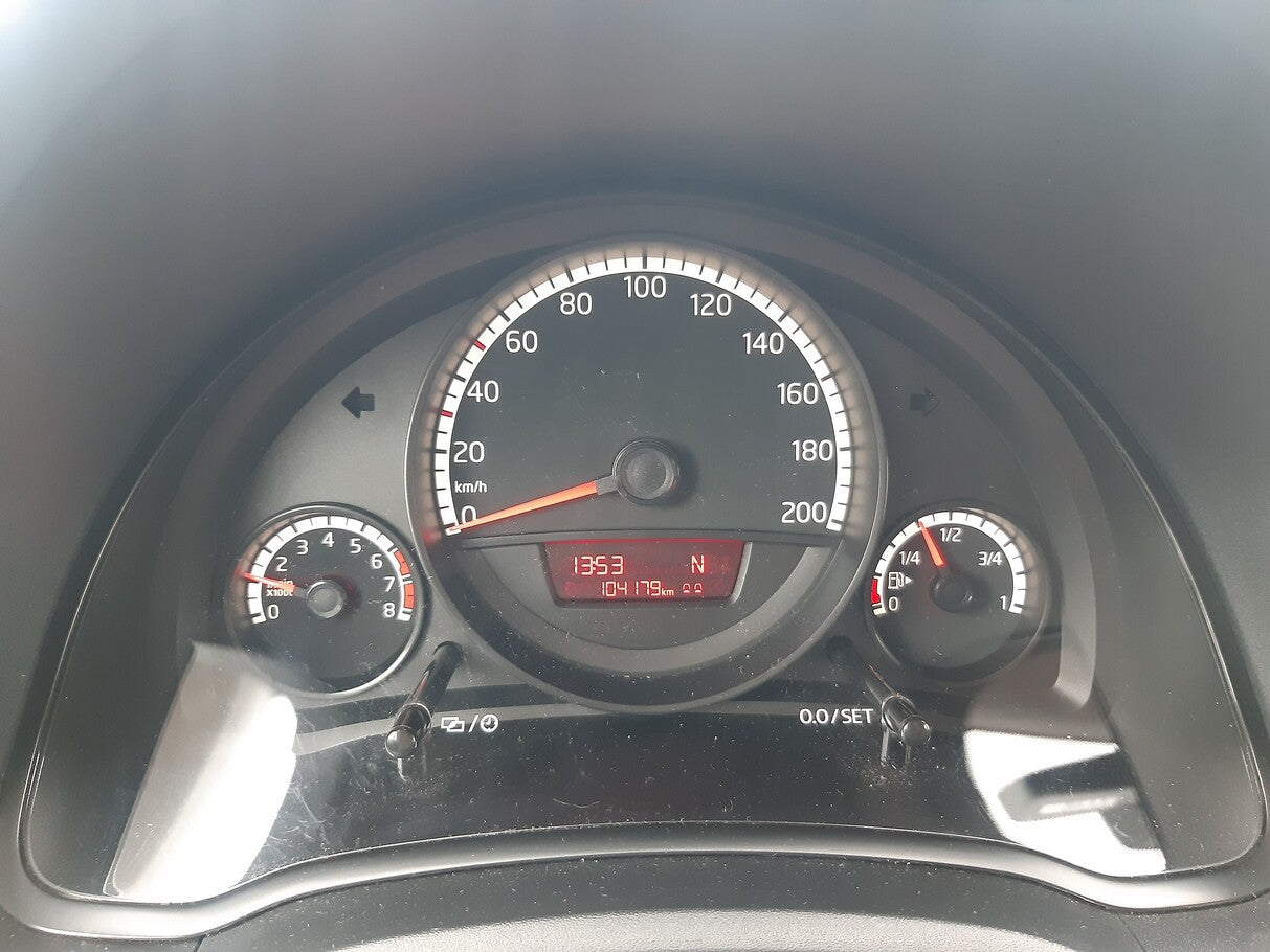 Volkswagen up! 1.0 Aut. move up! Climatic RCD 215 MP3 124948192 5