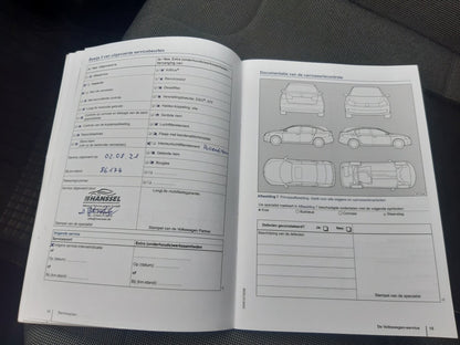 Volkswagen up! 1.0 Aut. move up! Climatic RCD 215 MP3 124948192 14