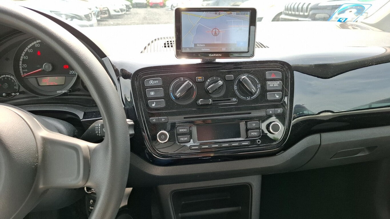 Volkswagen up! 1.0 BMT move up! Climatic GRA PDC SHZ Nav 132118534 6