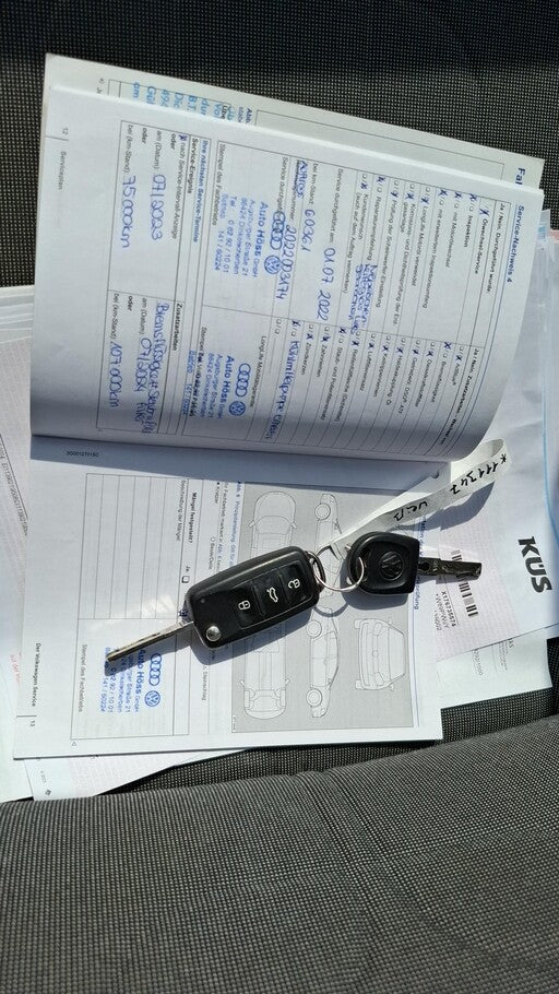 Volkswagen up! 1.0 BMT move up! Climatic GRA PDC SHZ Nav 132118534 12