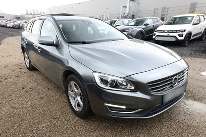 Volvo V60 T3 152 Geartronic Momentum Nav PDC LM16 114913004 1