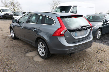 Volvo V60 T3 152 Geartronic Momentum Nav PDC LM16 114913004 3