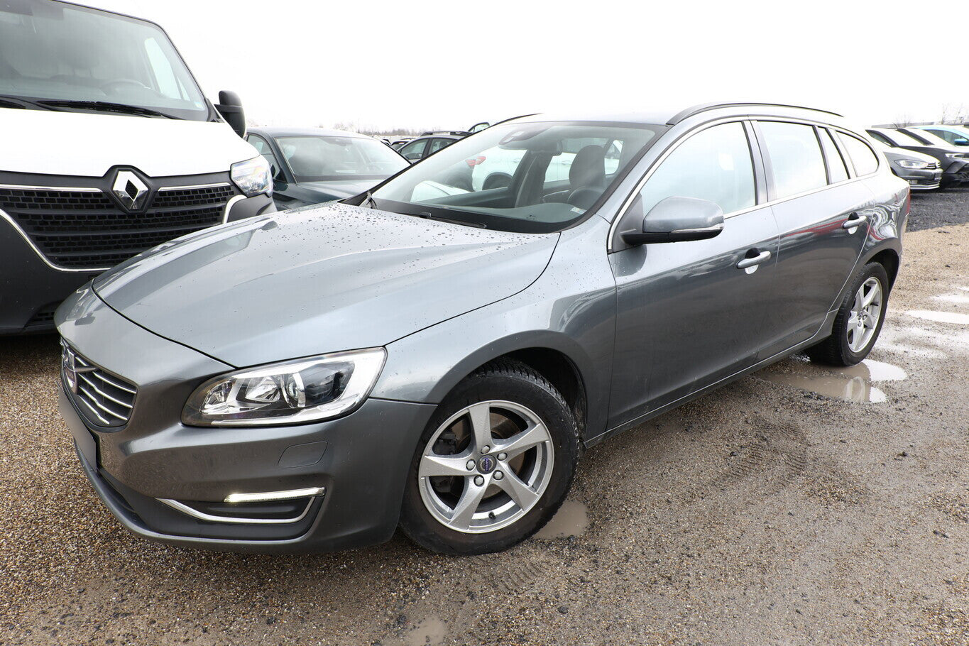 Volvo V60 T3 152 Geartronic Momentum Nav PDC LM16 114913004 12