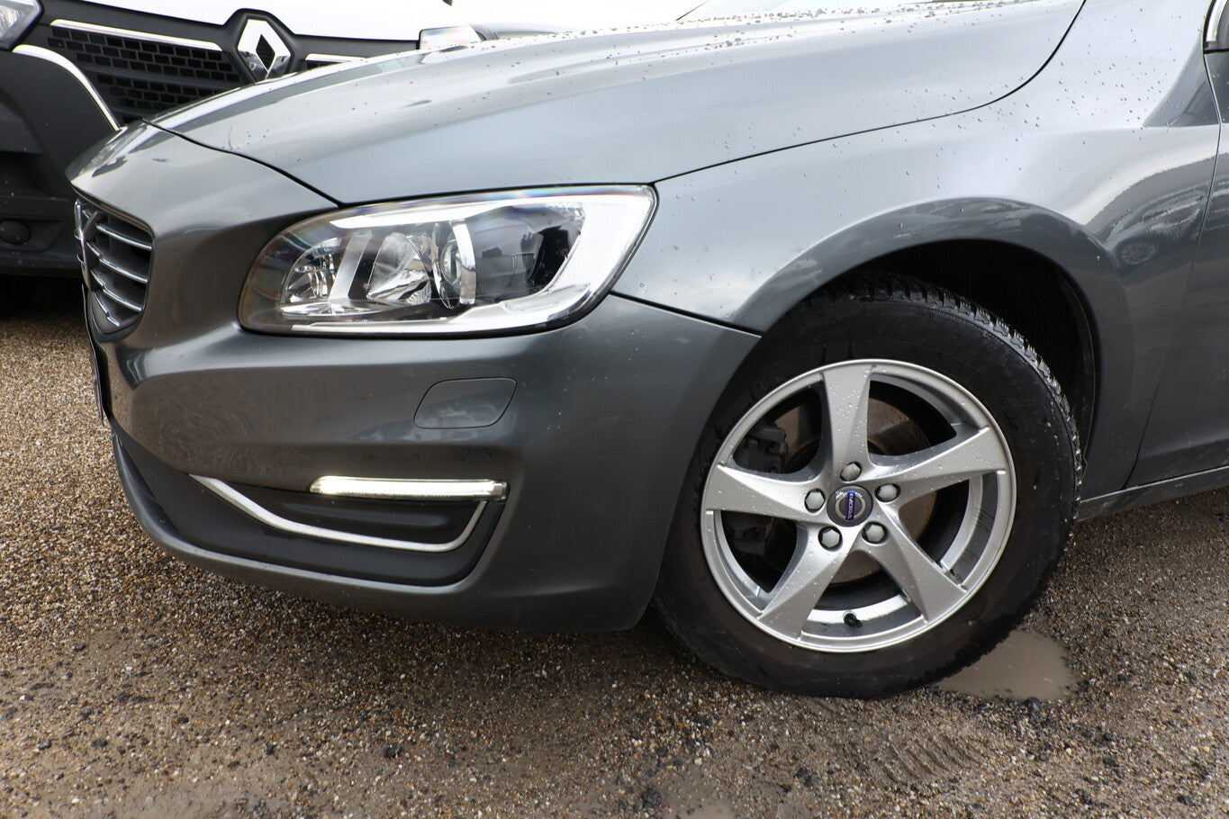 Volvo V60 T3 152 Geartronic Momentum Nav PDC LM16 114913004 4