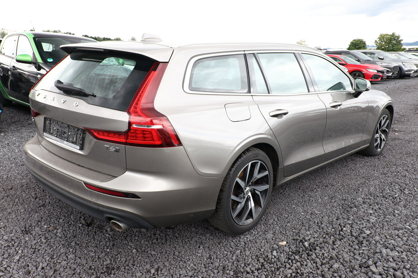Volvo V60 T6 Twin Engine 340 Aut. AWD Momentum Pro LED 128373008 2