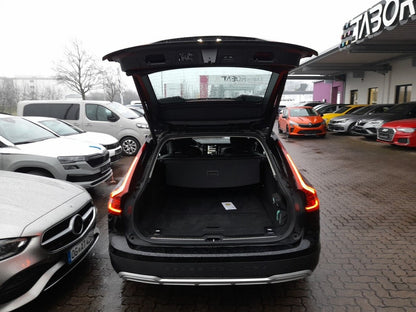 Volvo V90 Cross Country B4 AWD LED Nav ACC WinterP Pro 111930665 4