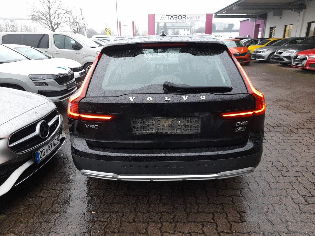 Volvo V90 Cross Country B4 AWD LED Nav ACC WinterP Pro 111930665 3