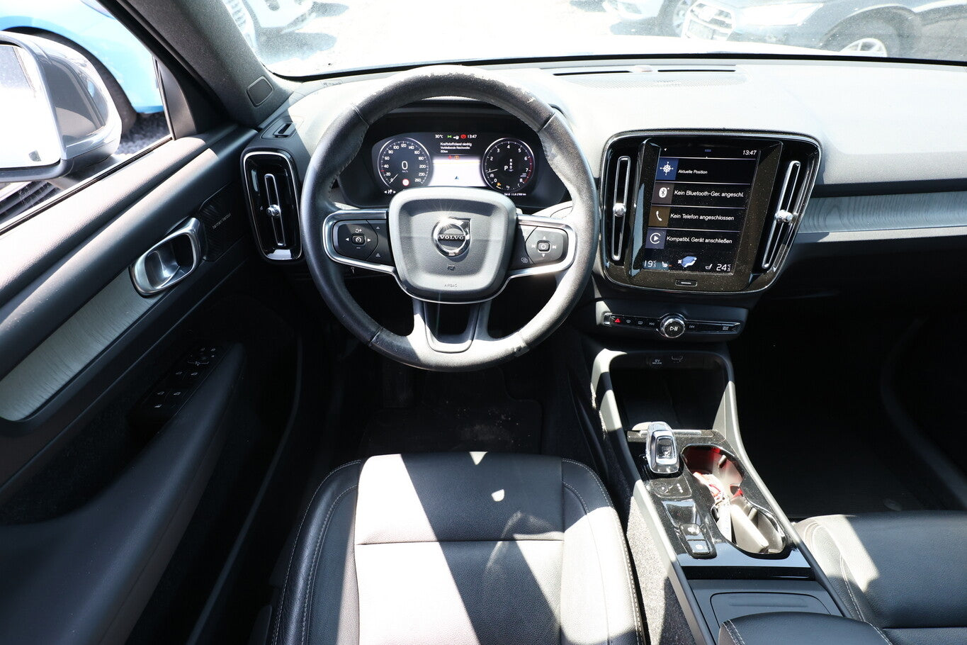 Volvo XC 40 T4 190 Geartronic AWD Inscription LED Nav. 124710140 6