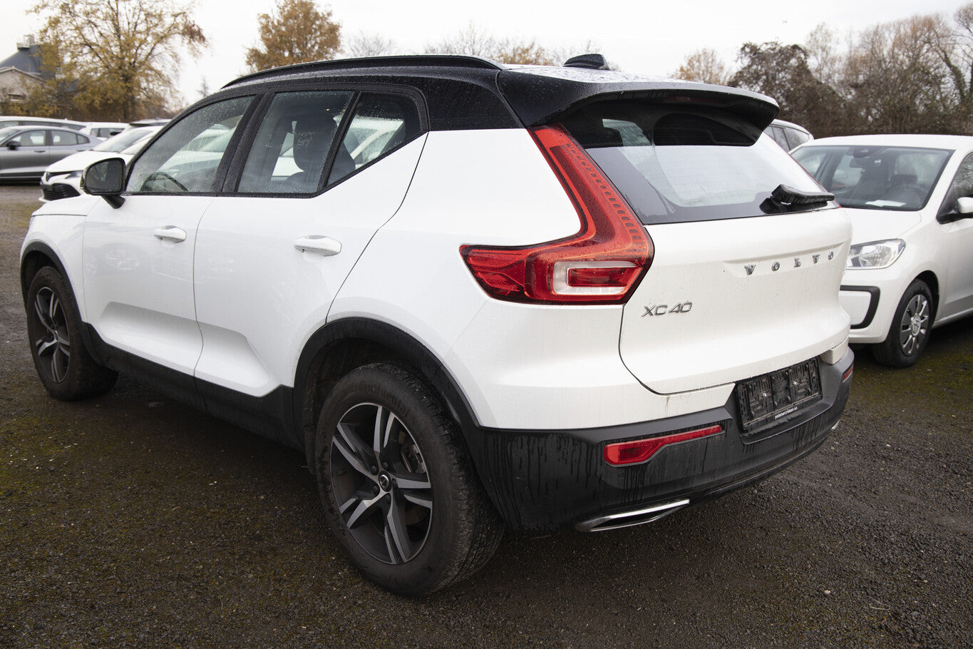 Volvo XC 40 T4 190 Aut. R-Design LED Nav ACC PDC DAB 107912414 3