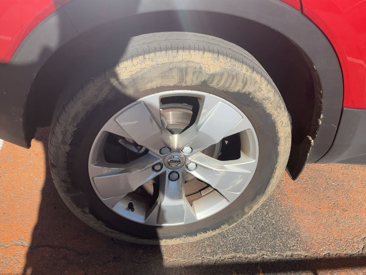 Rear right tire