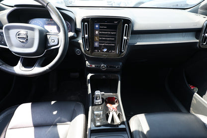 Volvo XC 40 T4 190 Geartronic AWD Inscription LED Nav. 124710140 7