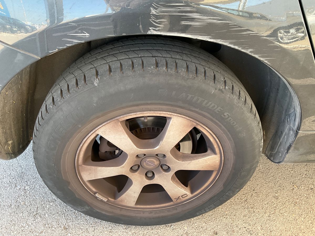 Rear right tire