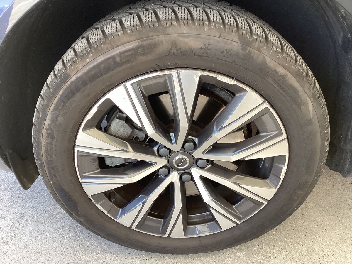 Front left tire